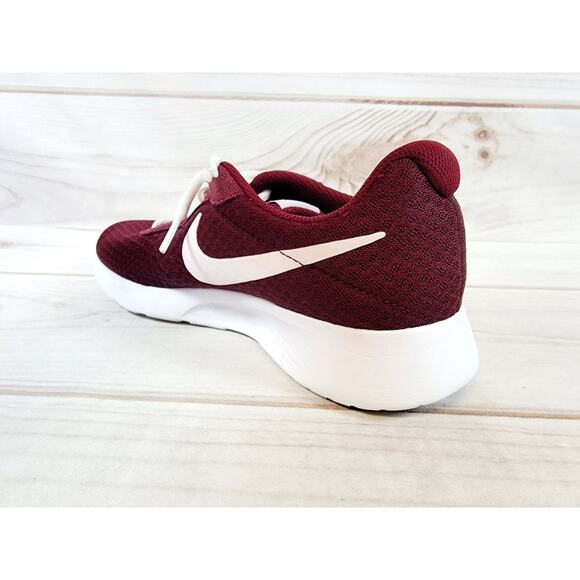 Nike Tanjun 812655-604 Red Running Shoes Sneakers Womens Size 8.5 - Picture 12 of 16